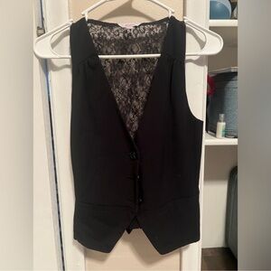 Black vest size XS